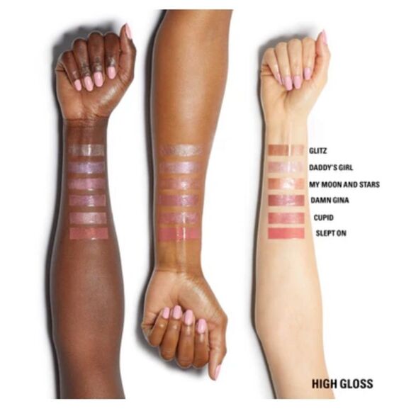 high gloss
0.11 fl oz | ultra-shine + comfort - Picture 4 of 5